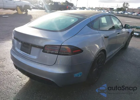 2025 Tesla Model S Rear-Wheel Drive из США, поврежденный, VIN 5YJSA1E52SF549624